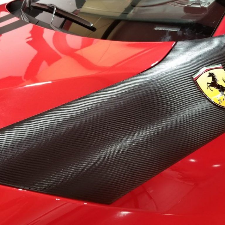Carbon Fiber Accents Ferrari F12