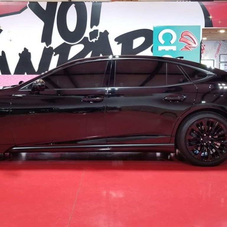 Lexus LS500 Chrome Delete
